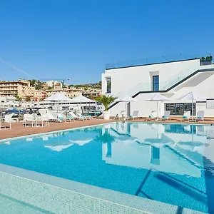 Resort Calanova Sports