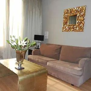 Grandom Aparthotel Barcelona